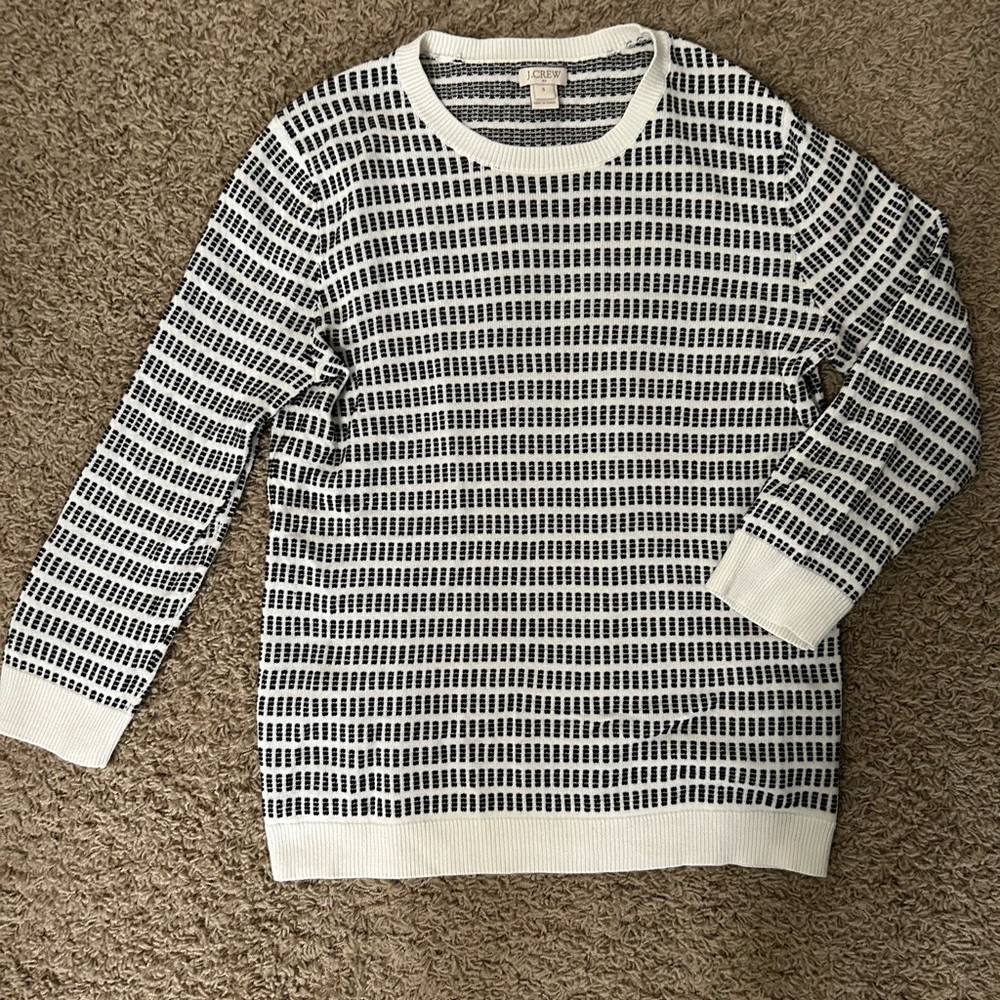 ***SOLD*** J. Crew 3/4 sleeve cotton sweater